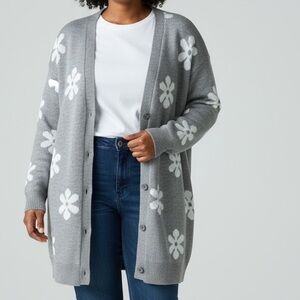 What’s Next? Size 1X Gray Floral Cardigan Sweater
